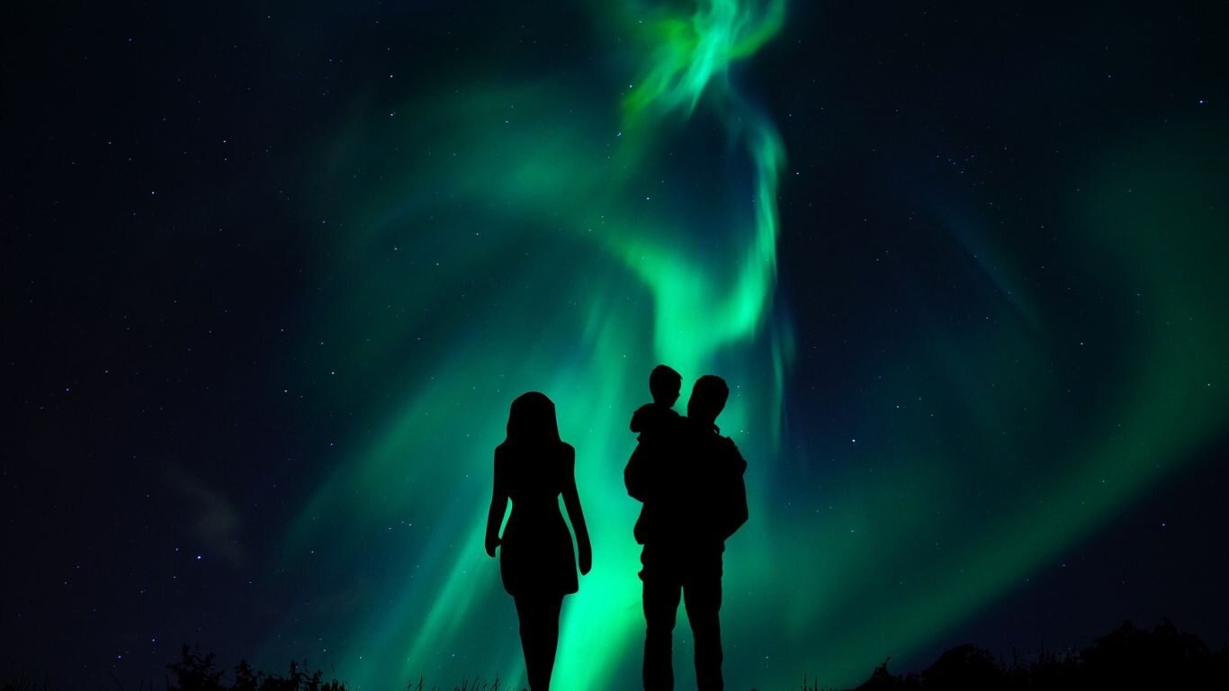 Best Time to See Northern Lights in Iceland