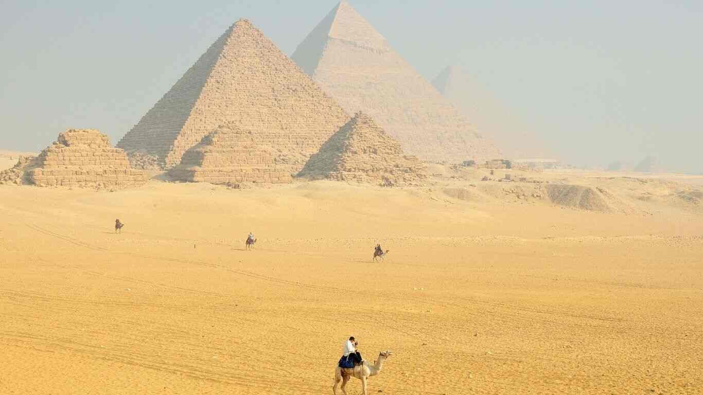 Facts About the Pyramid of Giza