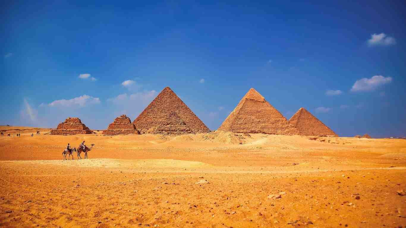 Facts About the Pyramid of Giza