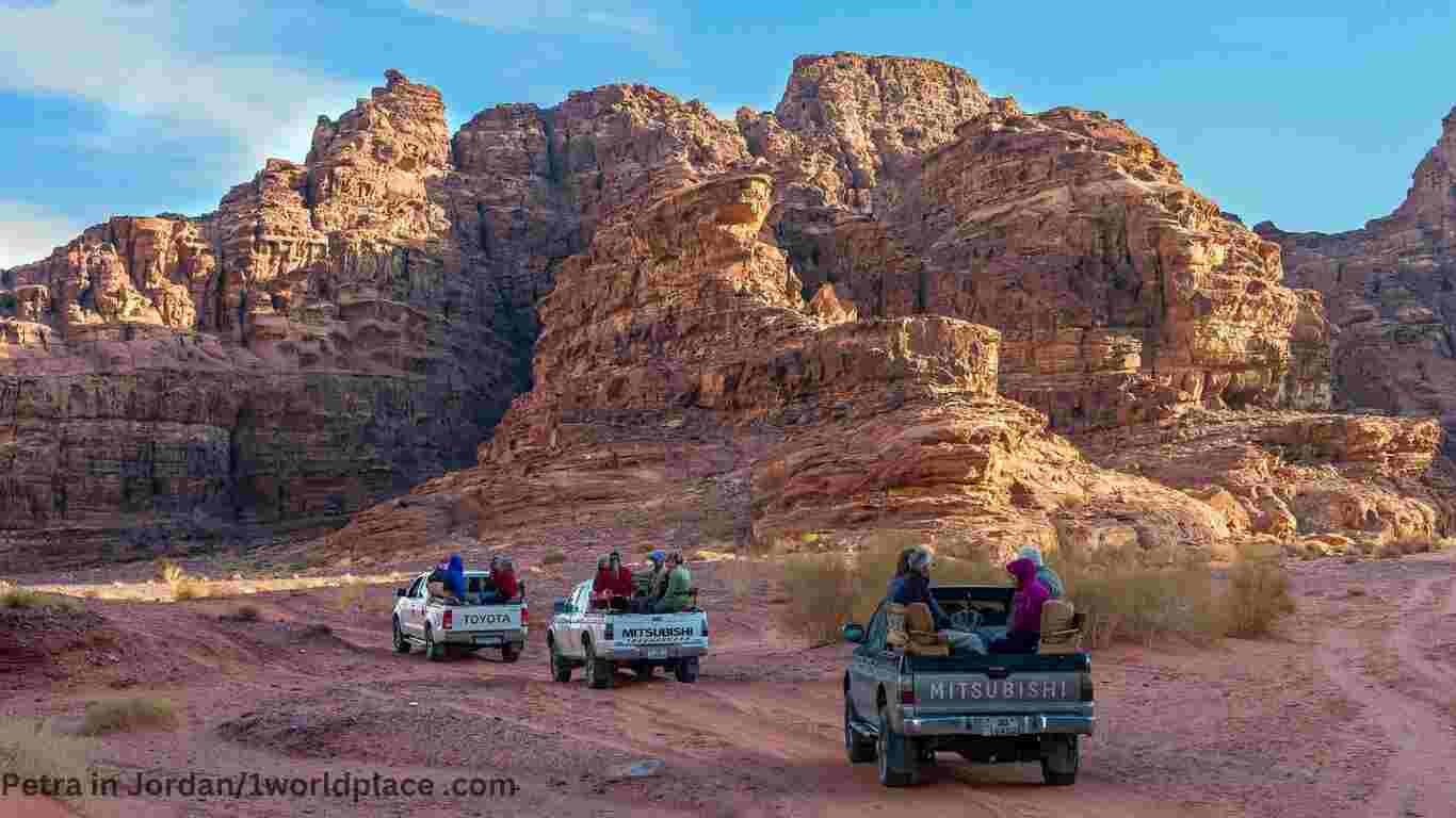 Why is Petra Famous in Jordan
