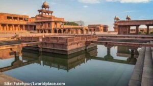 Fatehpur Sikri/Taj Mahal: The Most Amazing Place in The World