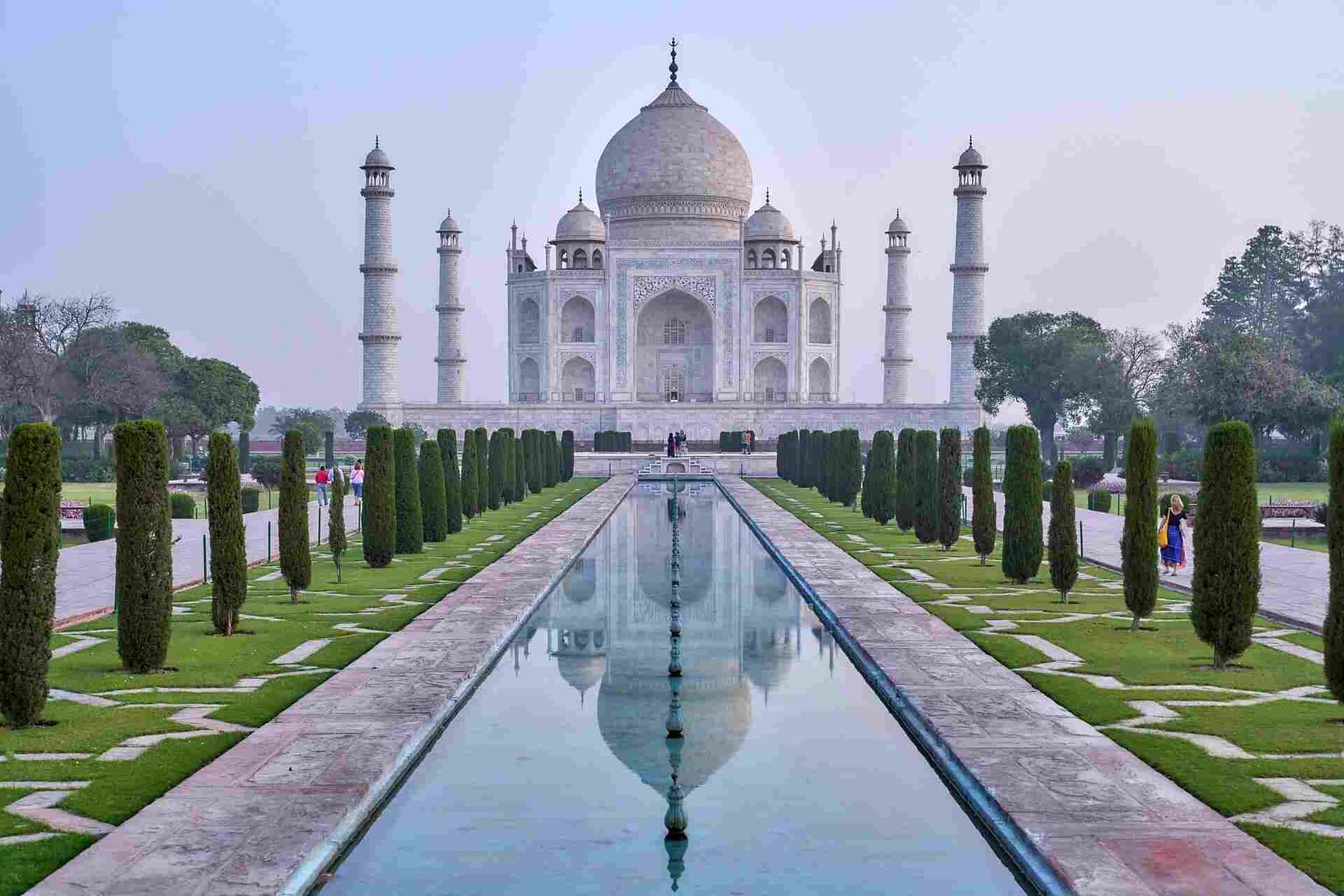 The Taj Mahal - The Most Amazing Place in The World