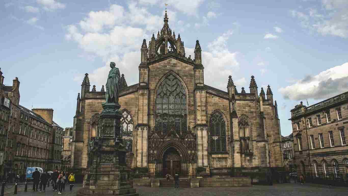 The Royal Mile of Edinburgh